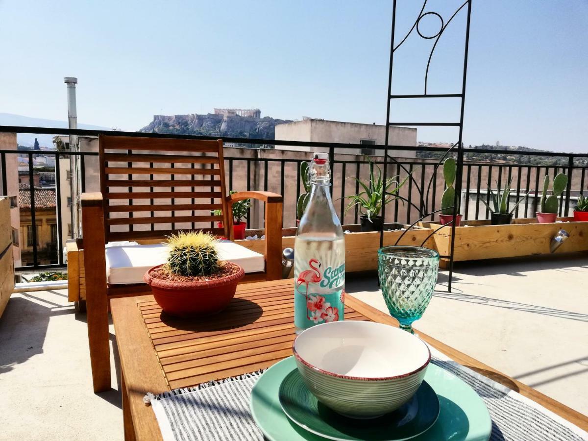 דירות אתונה As Jacuzzi On Privet Roof Top With Acropolis View מראה חיצוני תמונה